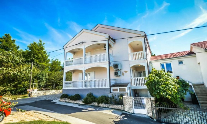 Starigrad Apartment | 47 m² Apartment ∙ 1 bedroom ∙ 2 guests