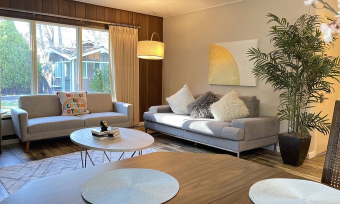 Walnut Creek House | 🛋4BD/2B Cheerful-Stylish w/ DISCOUNTED OPPORTUNITY 🏡🎇🌁🌉