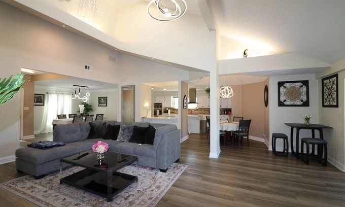 Tarrant County House | 4bed-2bath gorgeous house with huge backyard for your privacy