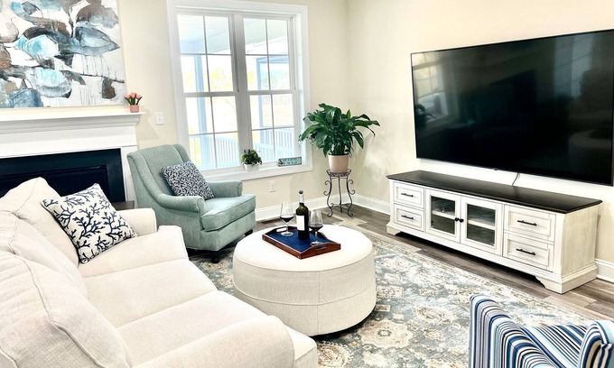 Rehoboth Beach House | 4BR/3.5BR in Rehoboth! Gameroom, Clubhouse, Pool, Pickleball minutes to beaches!