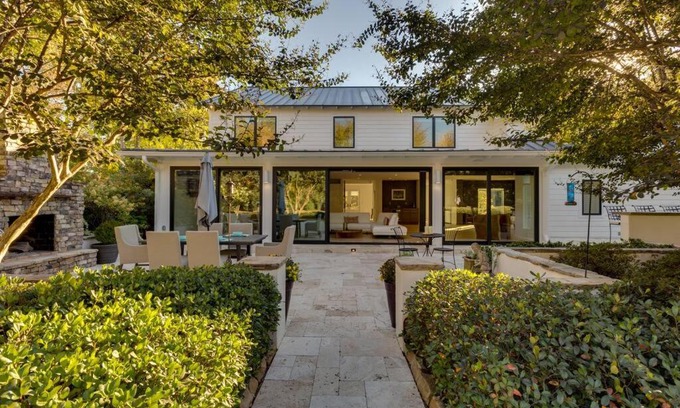 Sardis Forest Villa | 4BR Casa Buena Vista