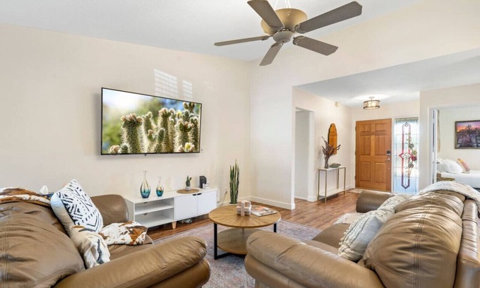 McCormick Ranch House | 4BR Charming Scottsdale Home w/Private Pool