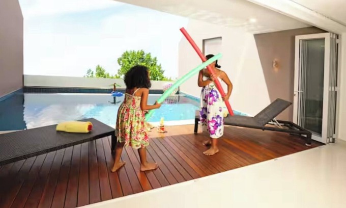 Mahe Island Villa | 4BR Cliffhanger Villa – Where Luxury Meets the Edge