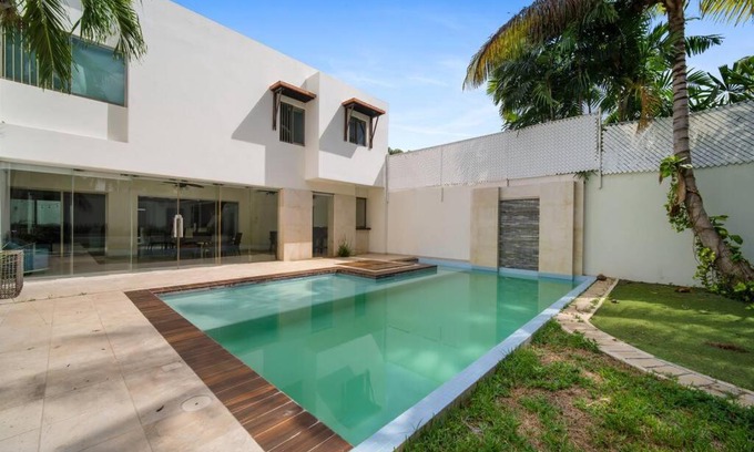Merida Municipality House | 4BR family house with pool