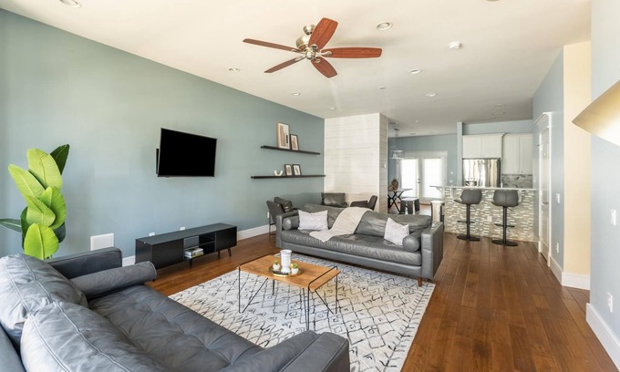 South Philadelphia West House | 4BR Townhouse in Philadelphia + Parking