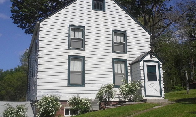Farmington Other | 4br Wonderful Farm Home for vacationing, reunions, biking, hunting, fishing