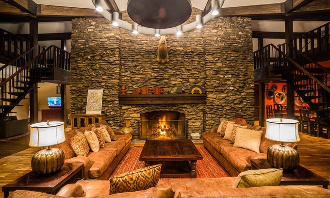 Eureka Springs House | 5,200 acre Estate on Kings River with Lodge that sleeps 20.