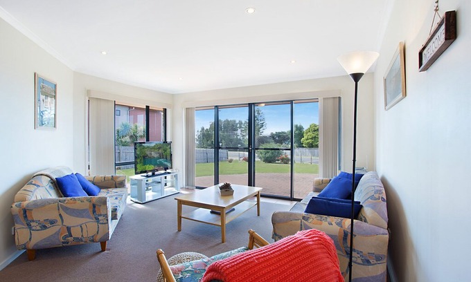 Dalmeny Apartment | 5/33 Noble Parade - Dalmeny