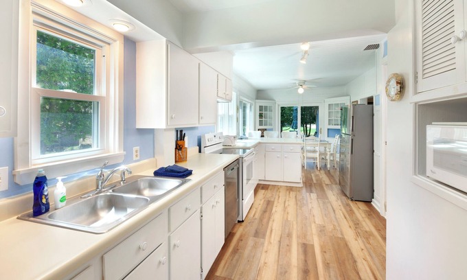 Maple City House | 5 acres Little Traverse Lake, Family favorite