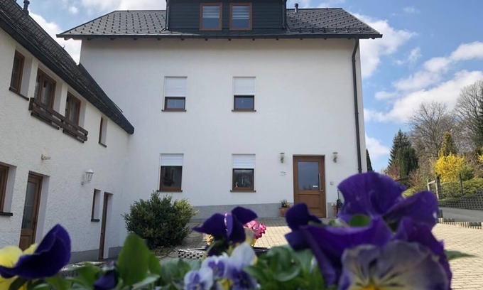 Bad Brambach Apartment | 5*apartment, 2-4 p., 2 bedrooms, child-friendly, WiFi via DSL free of charge
