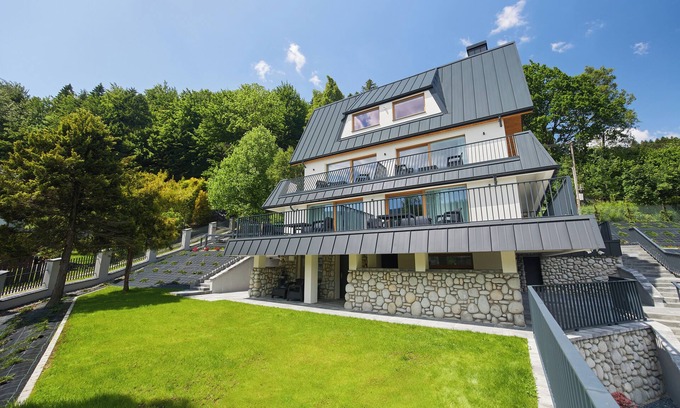 Szczyrk Apartment | 5 apartments for short term lease with flats suitable for 2- 5 guests