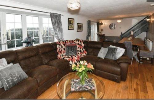 Boston House | 5 Bed House in Boston Lincolnshire- Sleeps 13