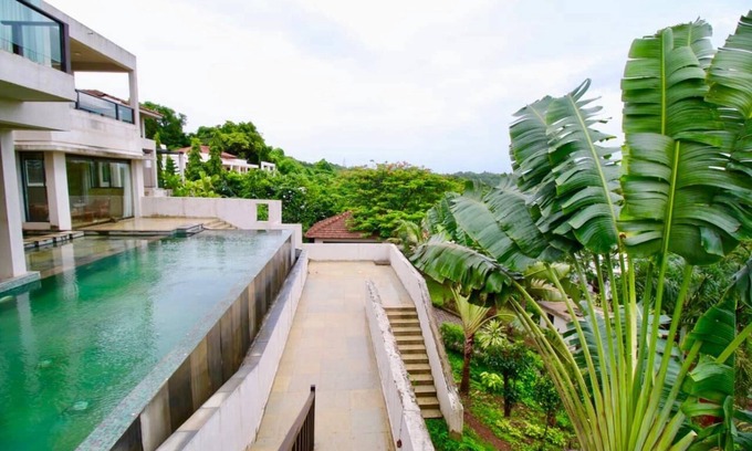 Pilerne Industrial Estates Villa | 5 Bed Luxury Infinity Pool Villa With Jacuzzi