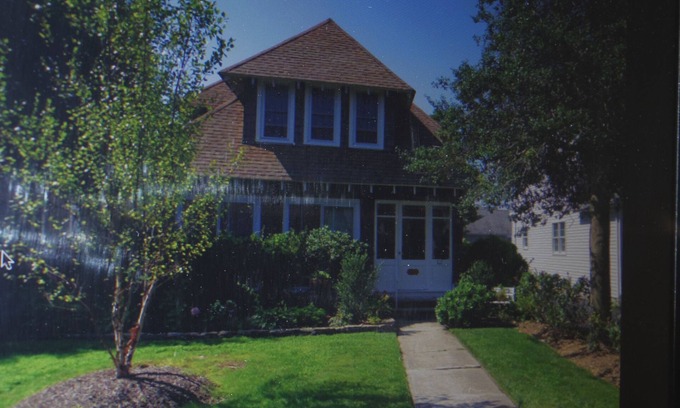 Sea Girt House | 5 Bedroom, 2.5 bath, 1 block walk to beach; original Sea Girt house. Sleeps 9.