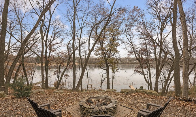 St. Louis Park House | 5 bedroom 3 bath Lake Home in the City