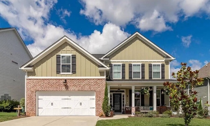 Evans House | 5 bedroom 4 bath house for rent for the 2026 ANWA and Masters