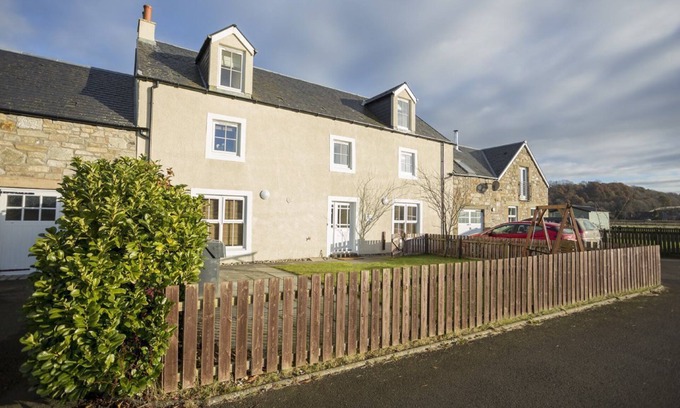Auchengray House | 5 bedroom , 4 bathroom luxury farm steadings