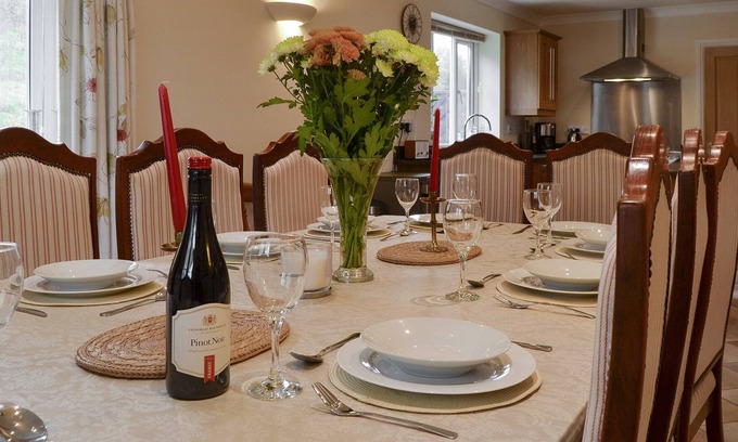 Coalbrookdale Cottage | 5 bedroom accommodation in Sheinton, near Much Wenlock