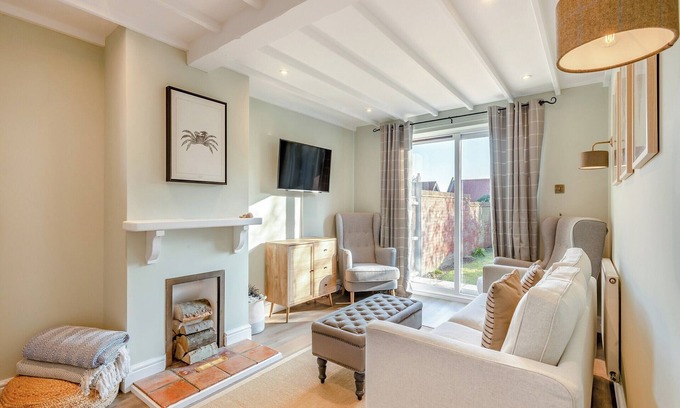 Overstrand Cottage | 5 bedroom accommodation in Overstrand