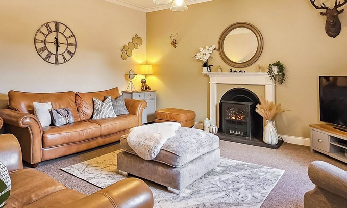 Scaniport Cottage | 5 bedroom accommodation in Scaniport, near Inverness