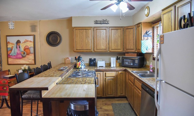 Red River House | 5 bedroom accommodation in Red River