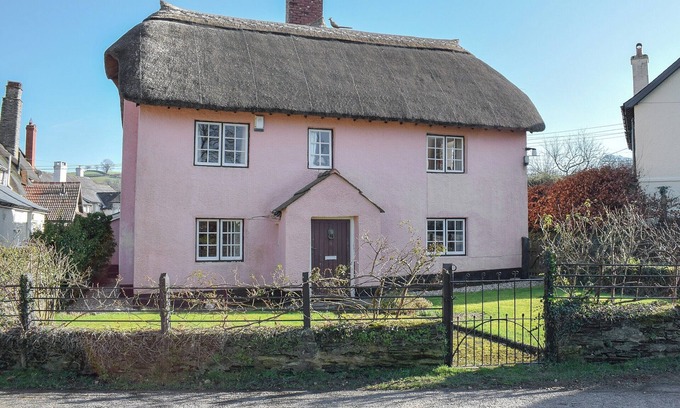 Winsford Cottage | 5 bedroom accommodation in Winsford