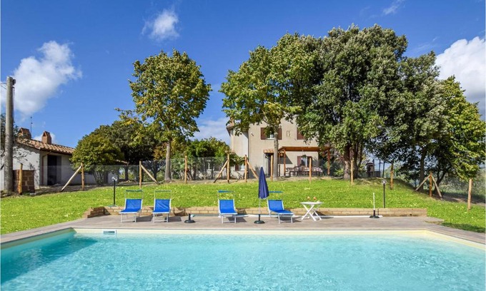 Giove House | 5 Bedroom Beautiful Home In Giove