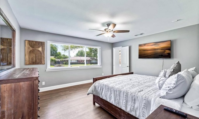 Northwest Dallas House | 5 Bedroom beauty in the heart of Dallas