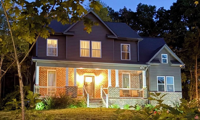 Westport House | 5 Bedroom Family Home in Denver - Westport - Lake Norman