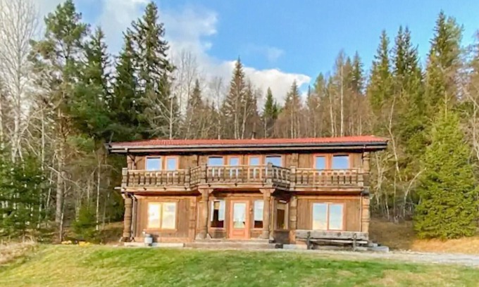 Sigdal House | 5 bedroom gorgeous home in Eggedal