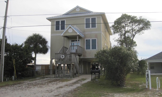 Alligator Point House | 5 Bedroom House Beachfront at Alligator Point Florida