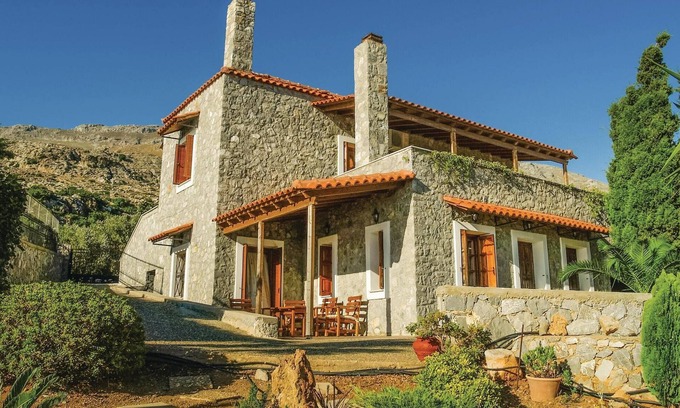 Agios Vasileios House | 5 bedroom lovely home in Agios Vasilios