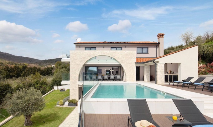 Sveta Marina House | 5 bedroom lovely home in Sveta Marina