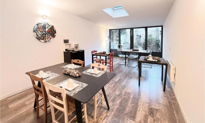 Magny-en-Vexin House | 5 Bedroom Lovely Home In Magny-En-Vexin