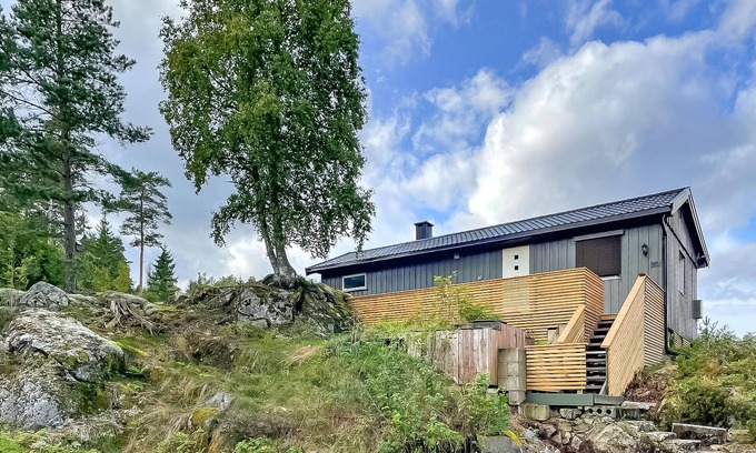 Trogstad House | 5 bedroom lovely home in Trøgstad