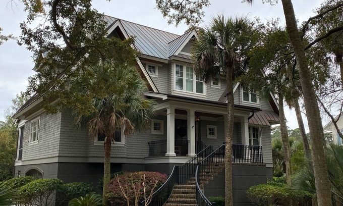 Vanderhorst Plantation House | 5 Bedroom Luxury Home, Pool, one block over to beach path, 8 minute walk