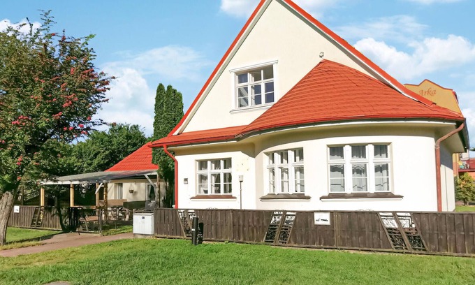 Darlowko House | 5 bedroom nice home in Darlówko