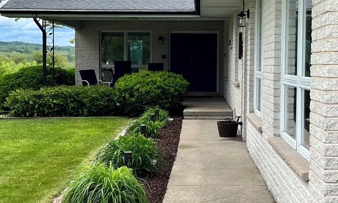Onekama House | 5 Bedroom Portage Lake Family Getaway