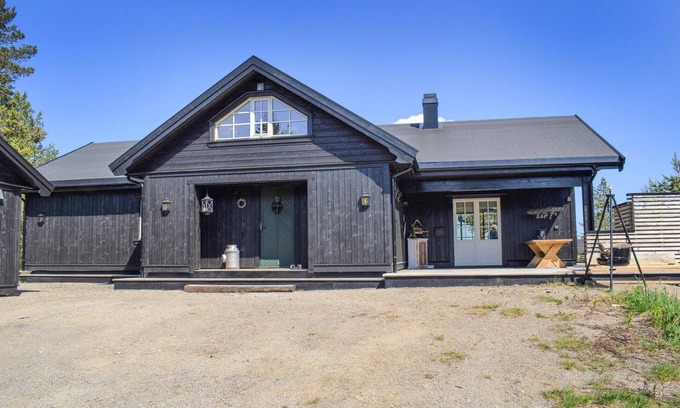 Lardal Municipality House | 5 bedroom stunning home in Passebekk