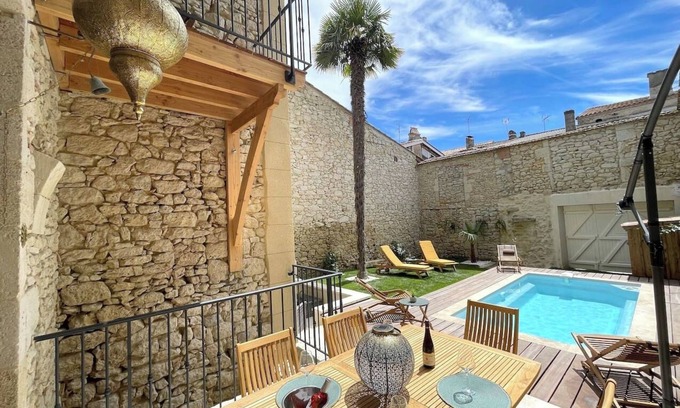 Gontaud House | 5 bedrooms in the heart of Monségur