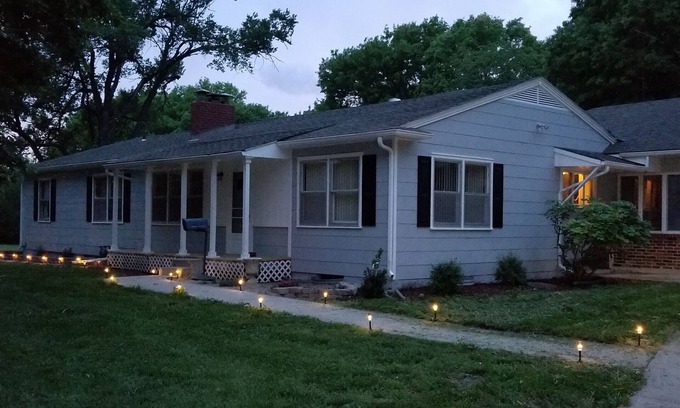 Gardner House | 5 Bedrooms of One-Level Comfort in Beautiful Gardner, Kansas