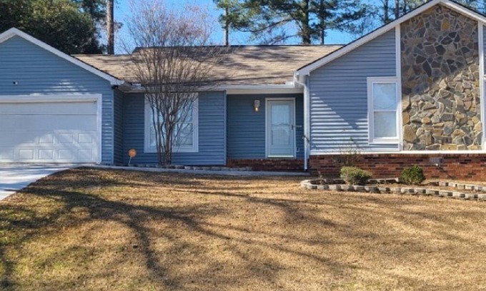 National Hills House | 5 beds/2 bath fully furnished house. WALK TO COURSE! Masters 2026 !