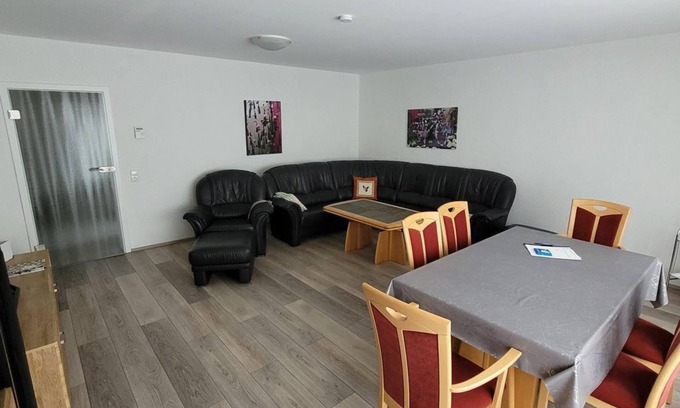 Kommern Apartment | 5-bett-ferienwohnung Dusche/wc, 2 Schlafräume - Ferienwohnung Eule
