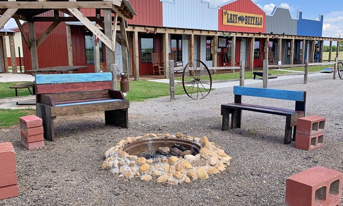 Cache Cabin | 5 Cabins at The Lazy Buffalo, Wichita Mountains Cache Lawton Fort Sill sleeps 16