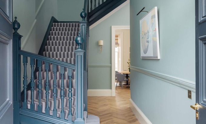 New Town House | 5* city centre accommodation - Top Hat House