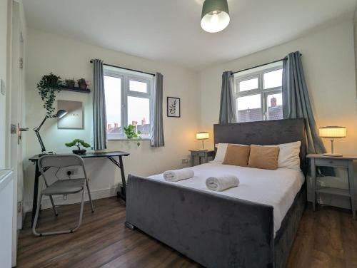 Hull Road House | 5 Ensuite Bedroom House Near Centre Free Parking