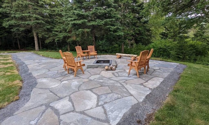 Humber Valley Ski Chalet | 5 Hillside Drive - Humber Valley Resort