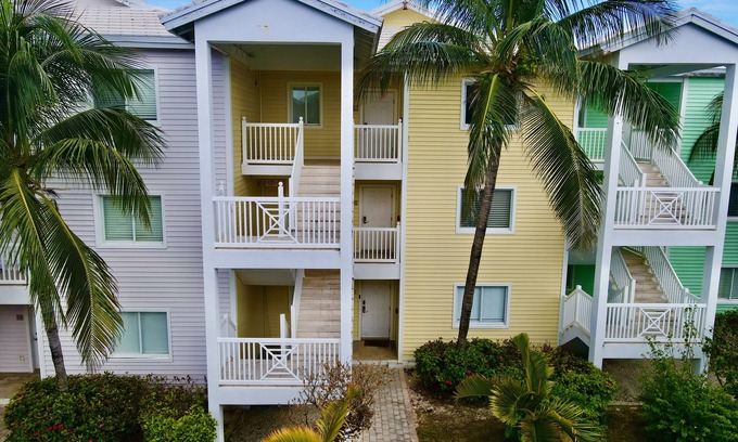Alice Town Condo | 5 "J" Jus Chillin' Cozy 2-bedroom condo in Resorts World Bimini Community