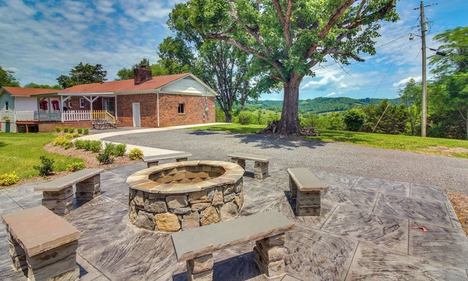 Buffalo Valley House | 5 Mi to Center Hill Lake: Buffalo Valley Home