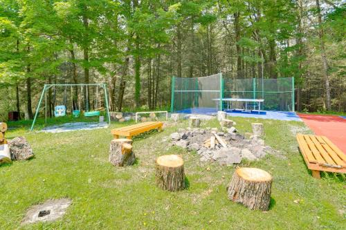 Mongaup Valley House | 5 Mi to Swinging Bridge Reservoir Cabin with Pool!